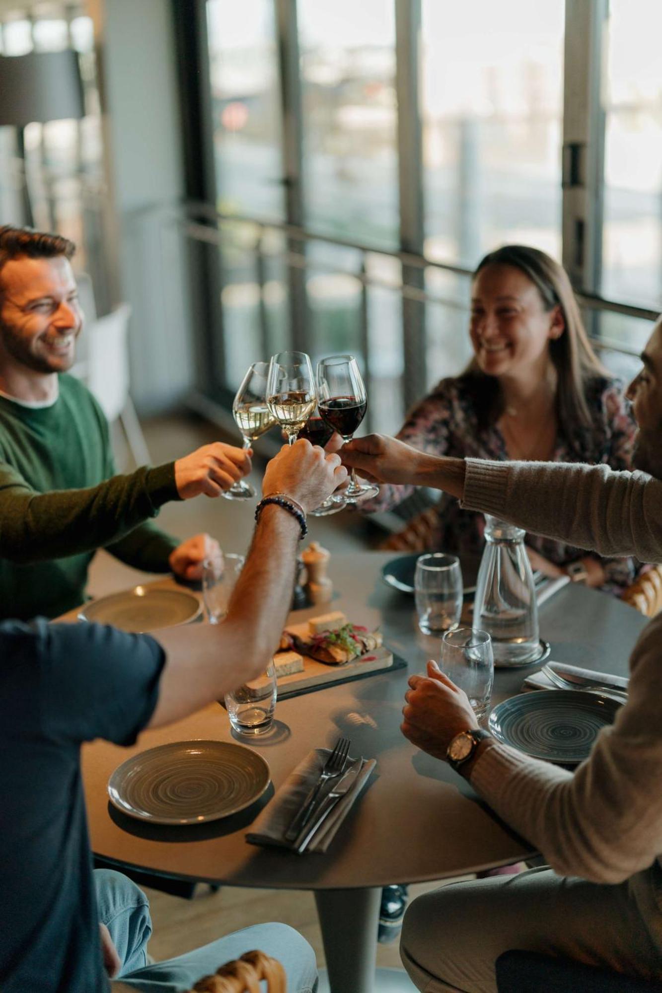 Radisson Blu Hotel Bordeaux Ngoại thất bức ảnh